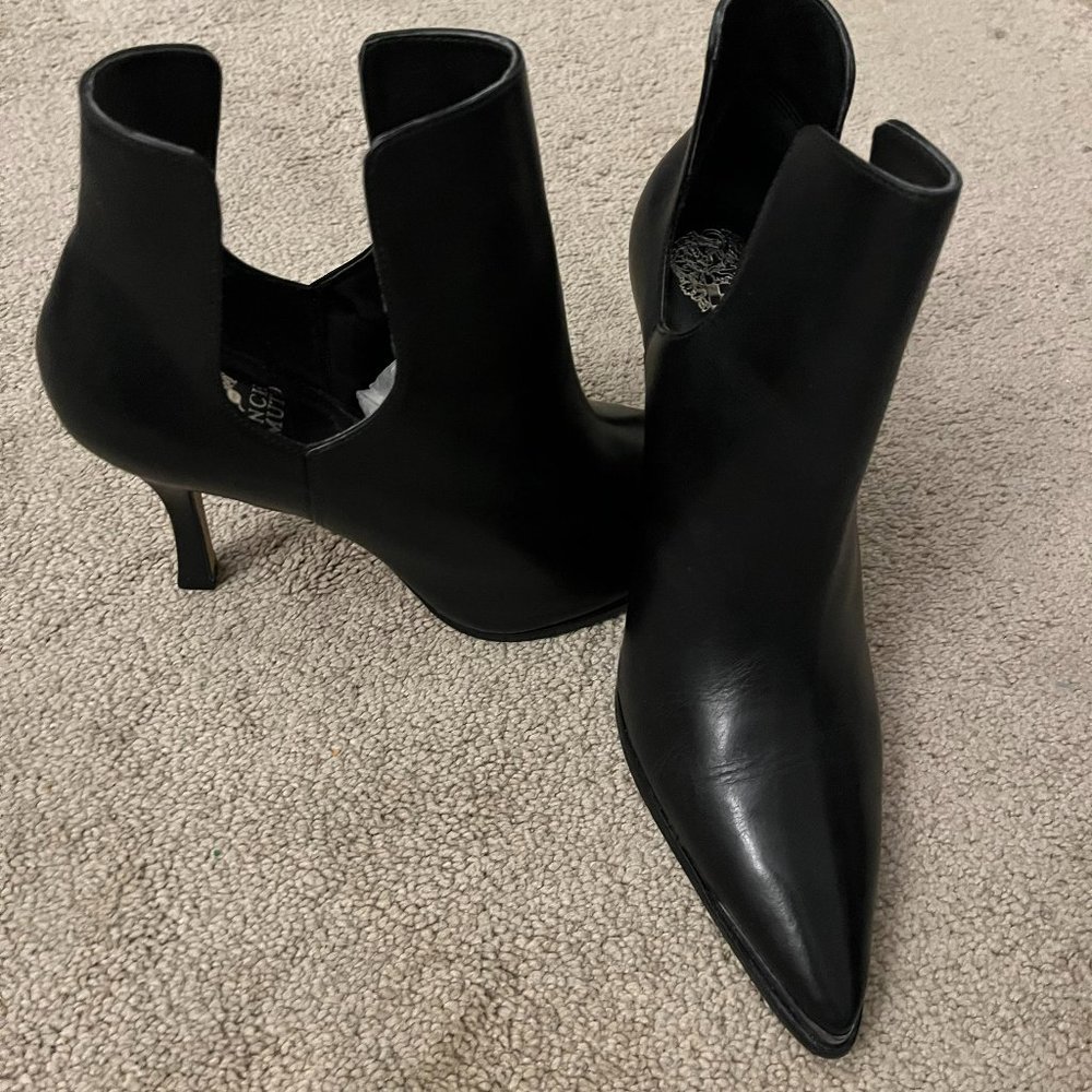 Vince Camuto Leather Size 10 bootie, Black - Picture 3 of 9